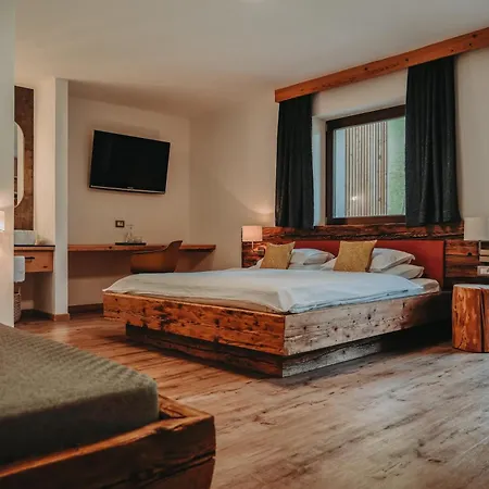 Schoenberg Hotel